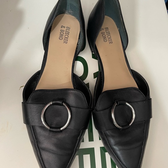 Bleecker & Bond Pointed Toe  Flat - Picture 1 of 5